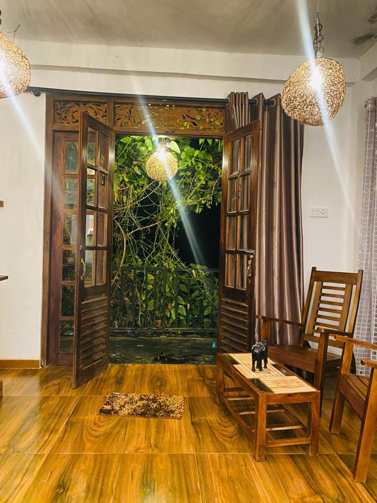 The Kingdom Of Ella Apartment Exterior foto